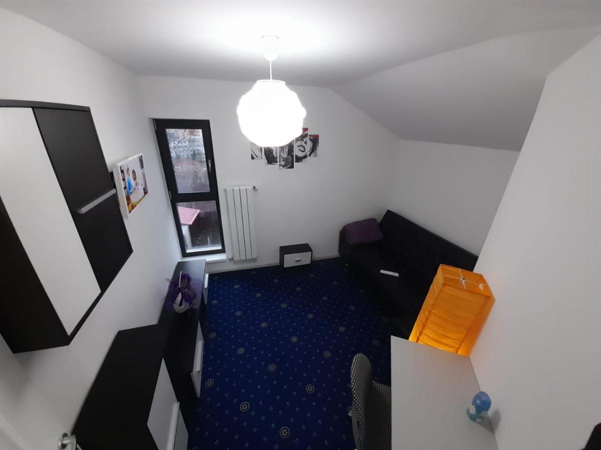Unique Cozy Apartament near UMF Iasi Extérieur photo