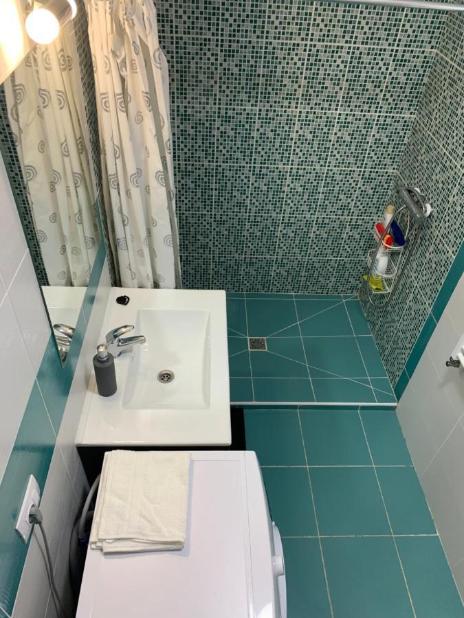 Unique Cozy Apartament near UMF Iasi Extérieur photo